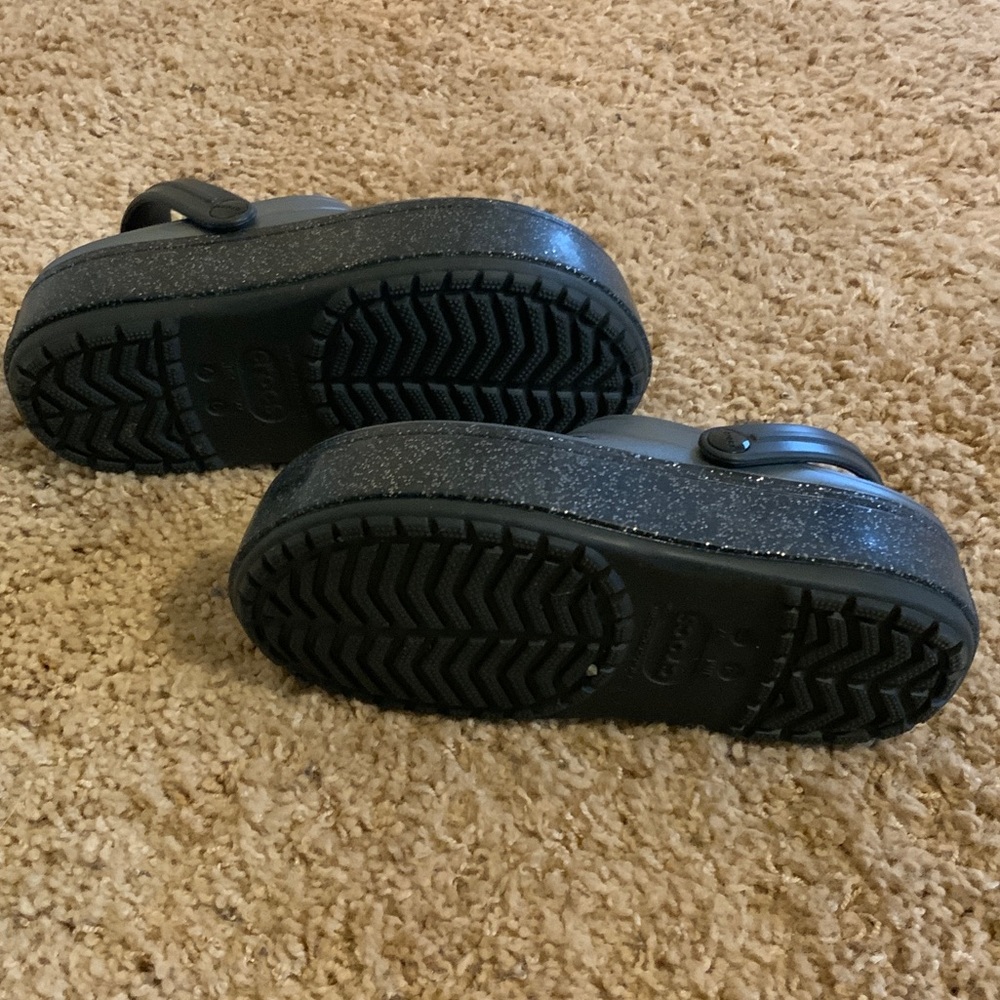 CROCS Gray Platform Clogs with Silver Glitter Sol… - image 3